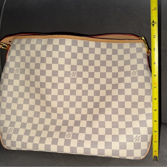 LV Checkered Handbag - Picture 6 of 6